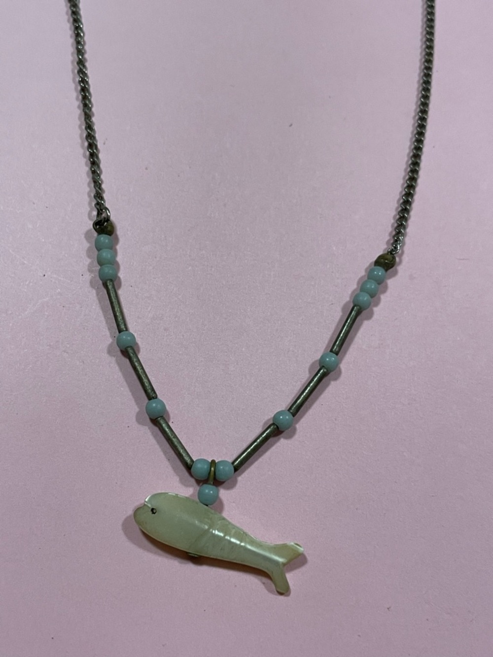Vintage Mother of Pearl Fish Childs / Small Neck Necklace #9615